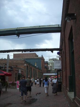 Im Distillery District Im Distillery District